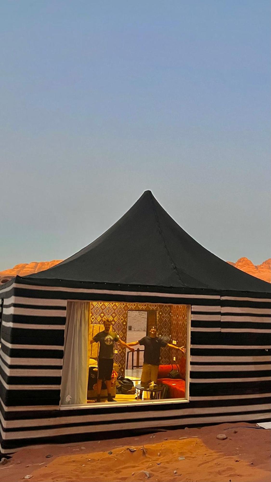 Rum Joharh Luxury Camp وادي رم المظهر الخارجي الصورة