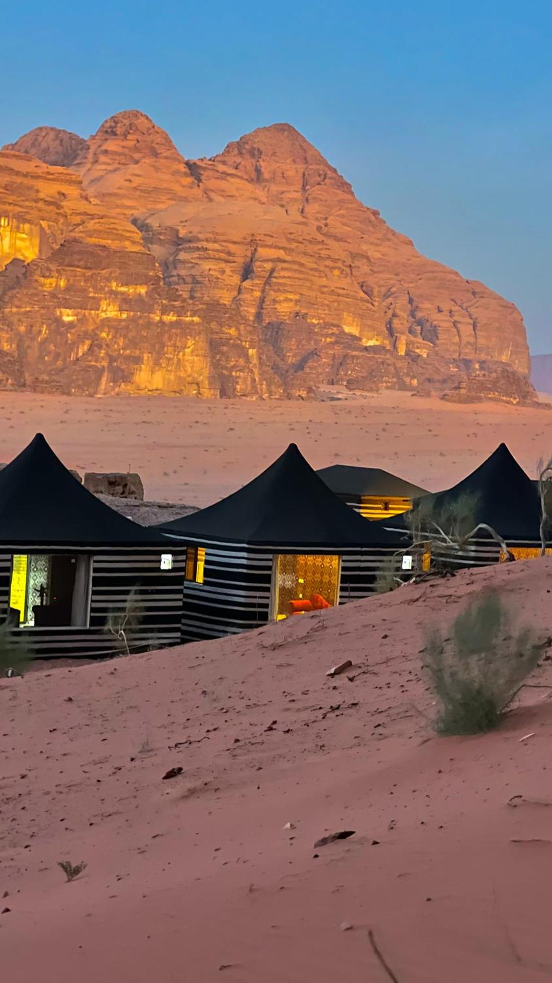 Rum Joharh Luxury Camp وادي رم المظهر الخارجي الصورة