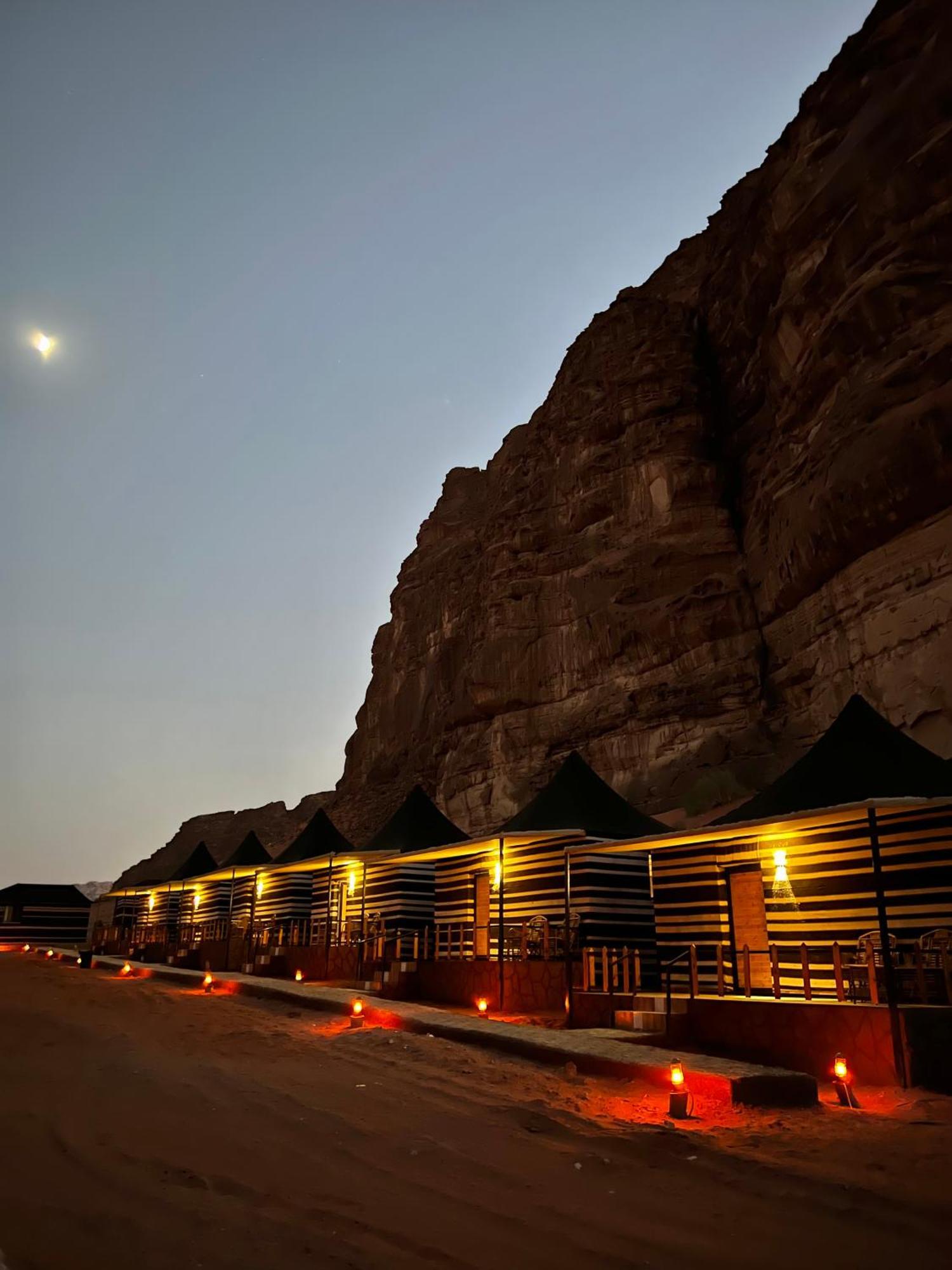 Rum Joharh Luxury Camp وادي رم المظهر الخارجي الصورة